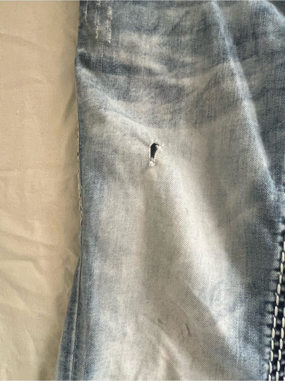 Rock Revival Celine Straight Jeans Women’s Size 26 Distressed Embellished - Picture 6 of 9
